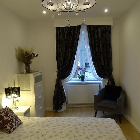 Appartement City Eyes Targul Vinului à Sibiu Extérieur photo